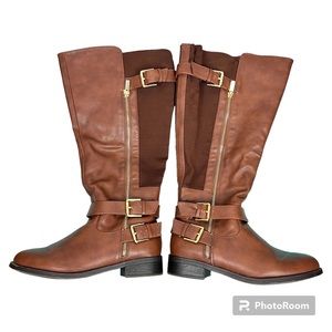 TORRID Women’s Knee High Tan Leather Riding Boots Zip Up Buckle Elastic Size 8